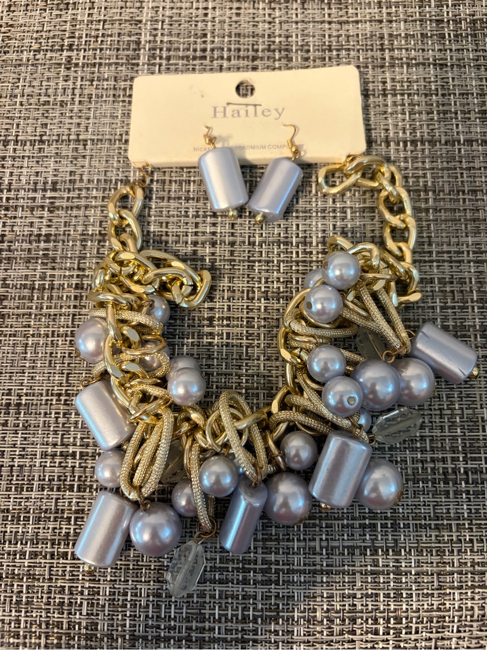 Gold-Tone Necklace and Earring Set with Gray Pearl Beads